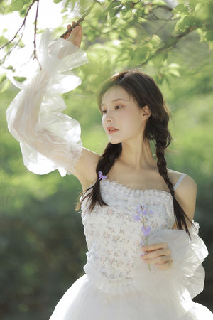 成人在线视频女