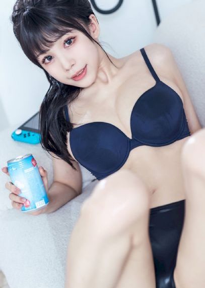 国精产品久久久久久插乳在线播放