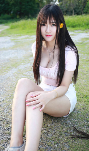 娇妻被按摩师c到高潮