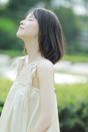 王星越口误喊吴谨言阿姨