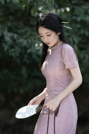 两个吃母乳头标清标照片